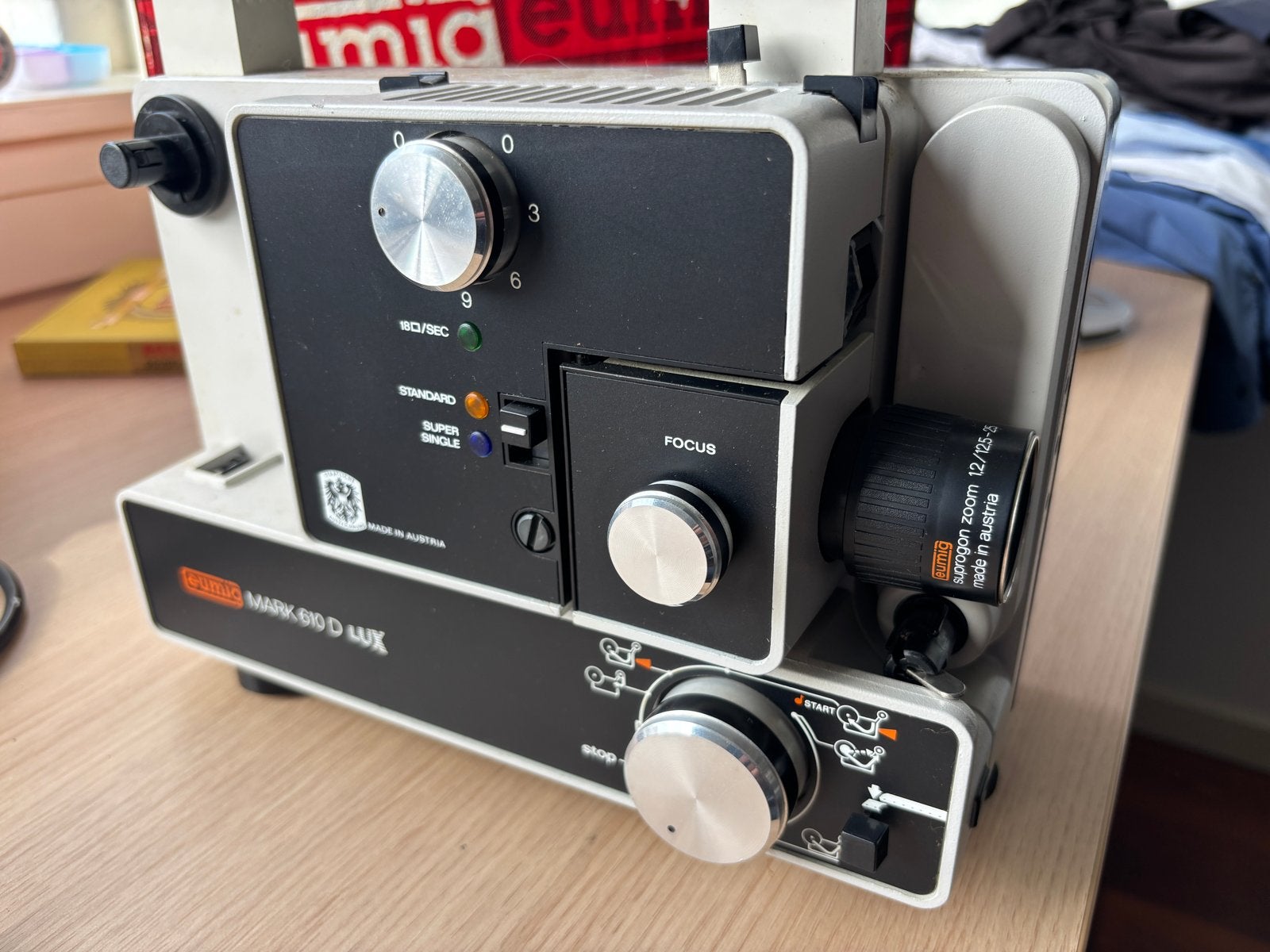 Eumig Mark 610 D Lux Super 8 Filmprojector, Ophalen