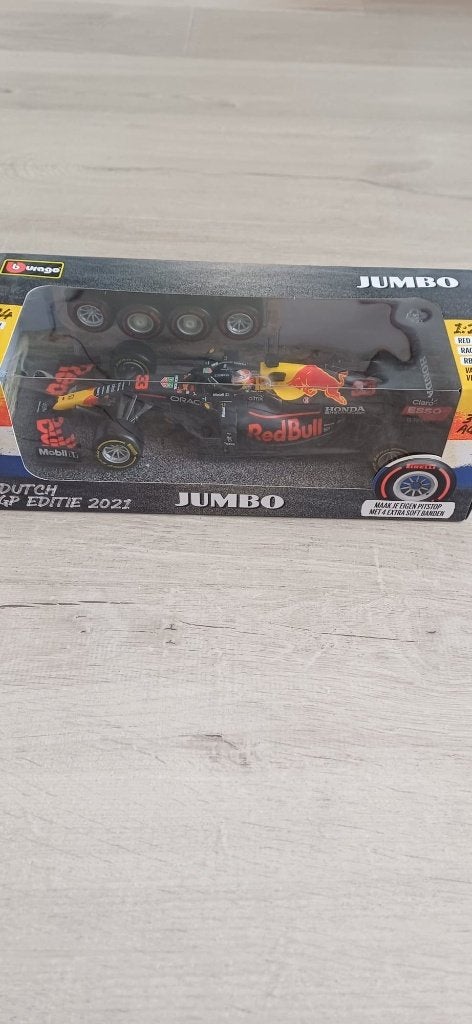 Red Bull racing auto 1:32, Max Verstappen, Ophalen of Verzenden, Zo goed als nieuw