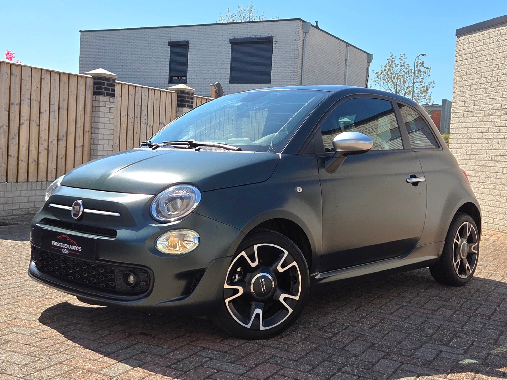 Fiat 500 1.2 Rockstar Navi-Pano-Carplay-Virtual Dash-Cruise, Auto's, Fiat, Voorwielaandrijving, Gebruikt, 4 cilinders, Met garantie (alle)
