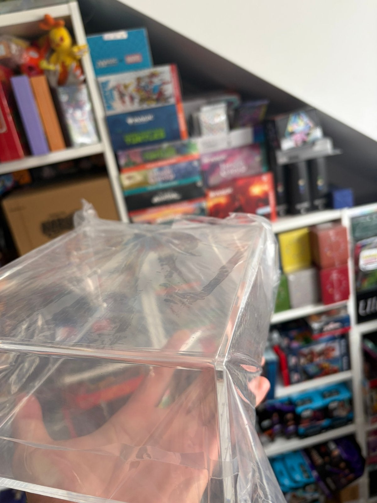 Acrylic Case - Elite Trainer Box ETB Magnetic Protector, Ophalen of Verzenden, Zo goed als nieuw, Boosterbox