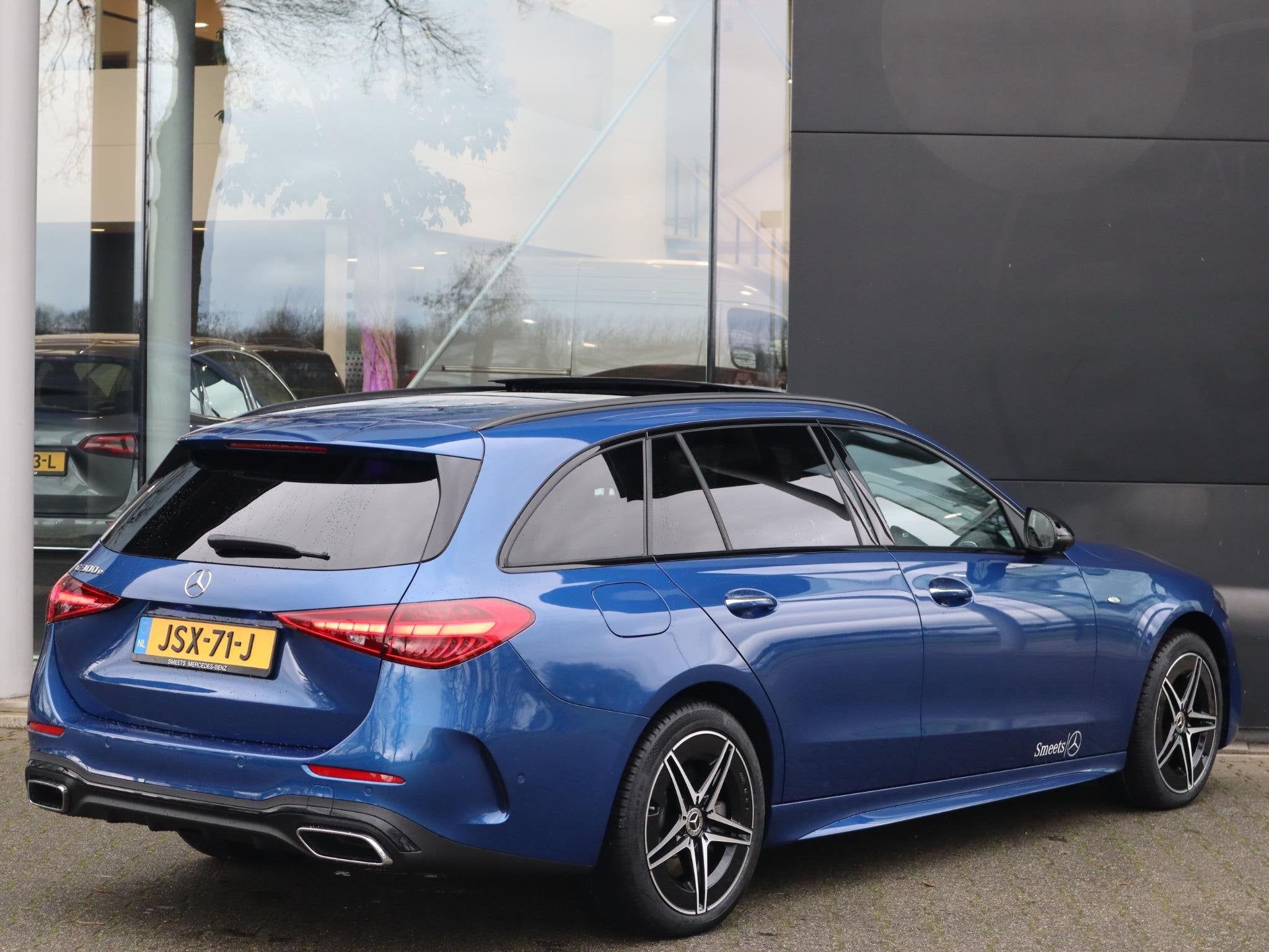 Mercedes-Benz C-klasse Estate 300 e Business Solution AMG, Auto's, Dealer onderhouden, Achterwielaandrijving, 1800 kg, 4 cilinders