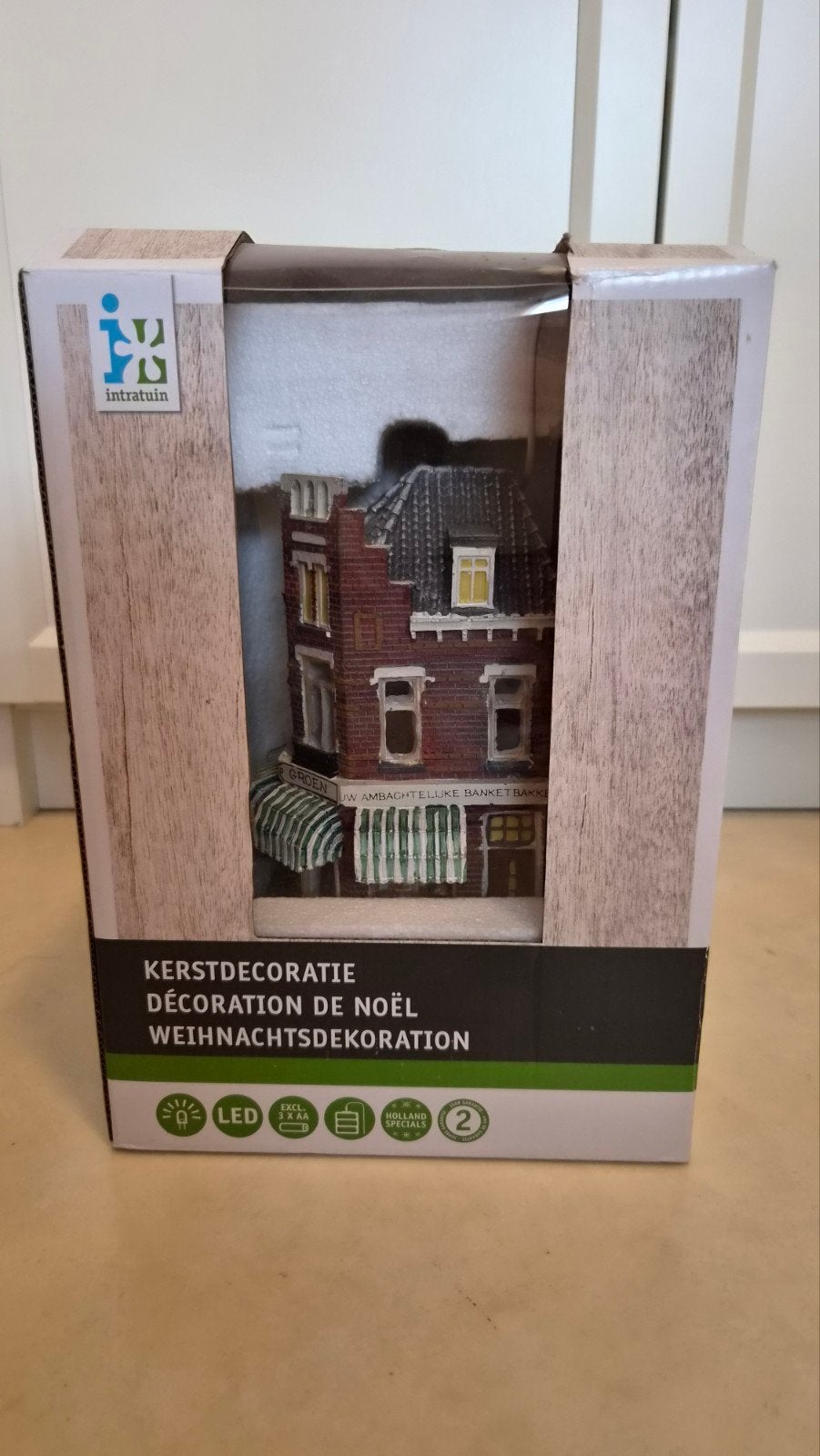 Kersthuisje intratuin bakkerij, Ophalen, Zo goed als nieuw