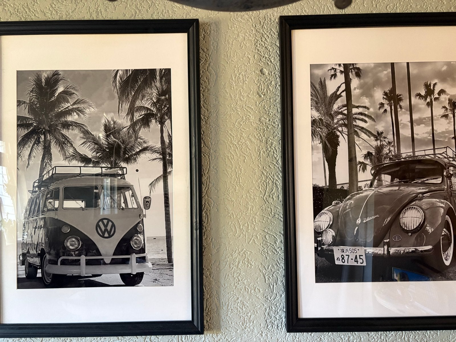 2 grote ingelijste posters: VW bus en Kever, Ophalen, Gebruikt, Foto of Poster, 75 – 100
