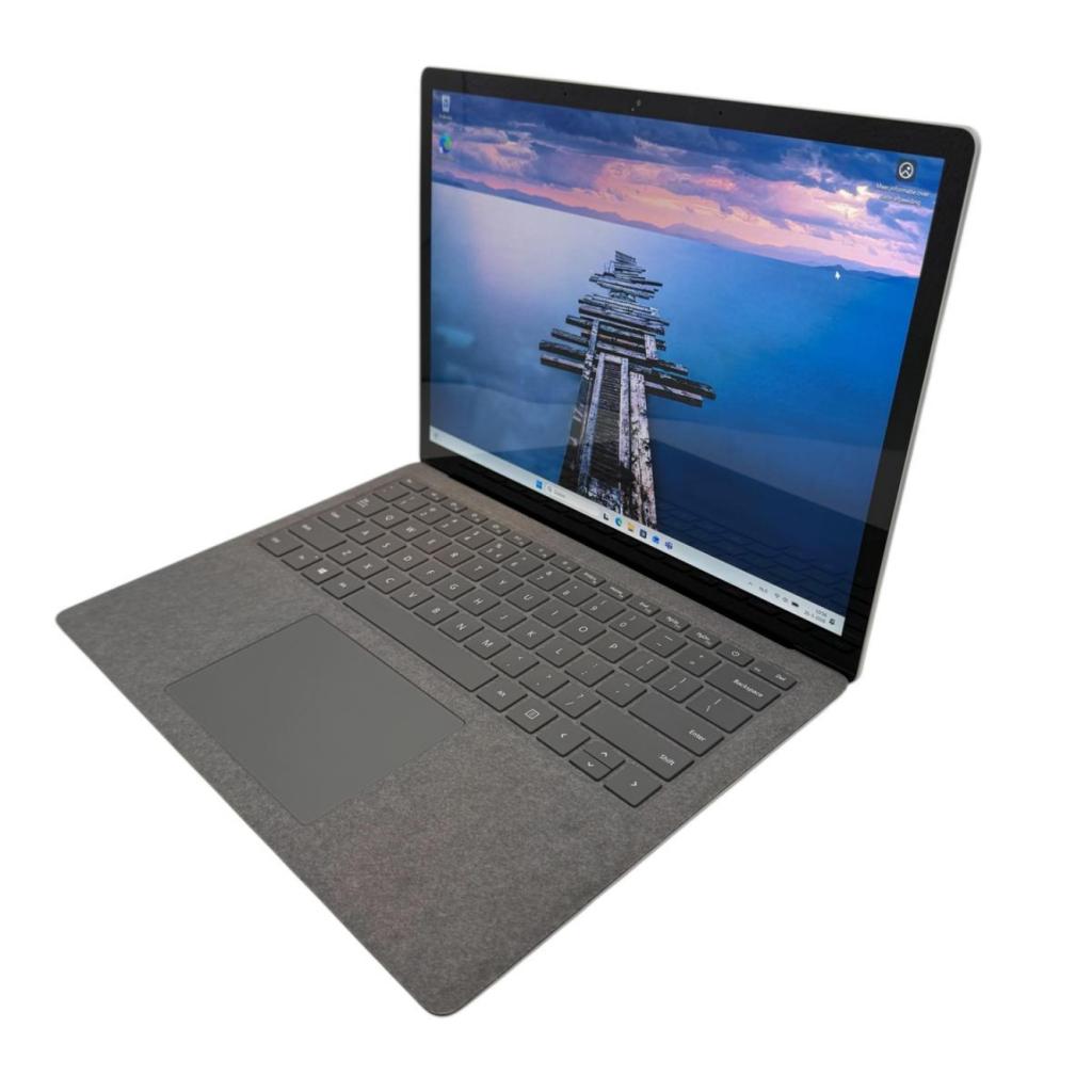 Microsoft Surface 3 i5 8GB 128GB SSD Batterij 87% | B-Grade, Computers en Software, Windows Laptops, Gebruikt
