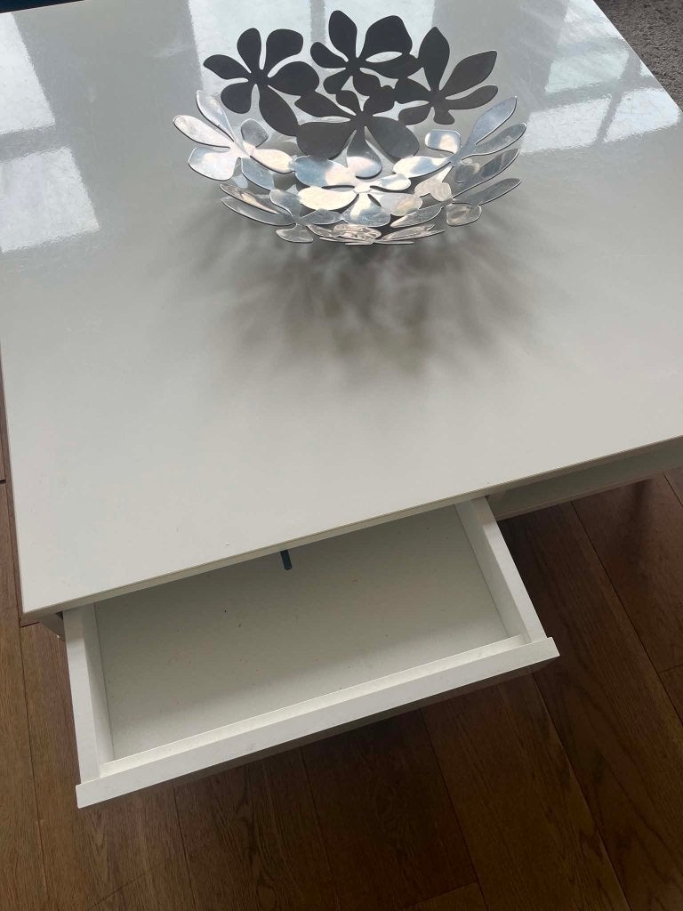 KEA TOFTERYD salontafel hoogglans wit, Huis en Inrichting, Tafels | Salontafels, Ophalen, Gebruikt, 50 tot 100 cm, Vierkant