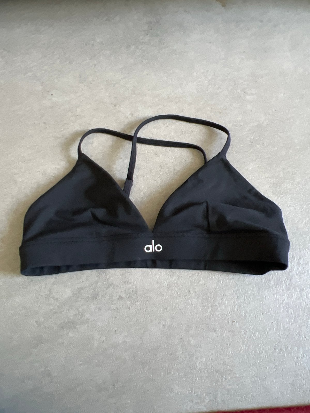Alo Yoga sportbeha zwart maat S, Zwart, Ophalen of Verzenden, Zo goed als nieuw, Maat 36 (S)