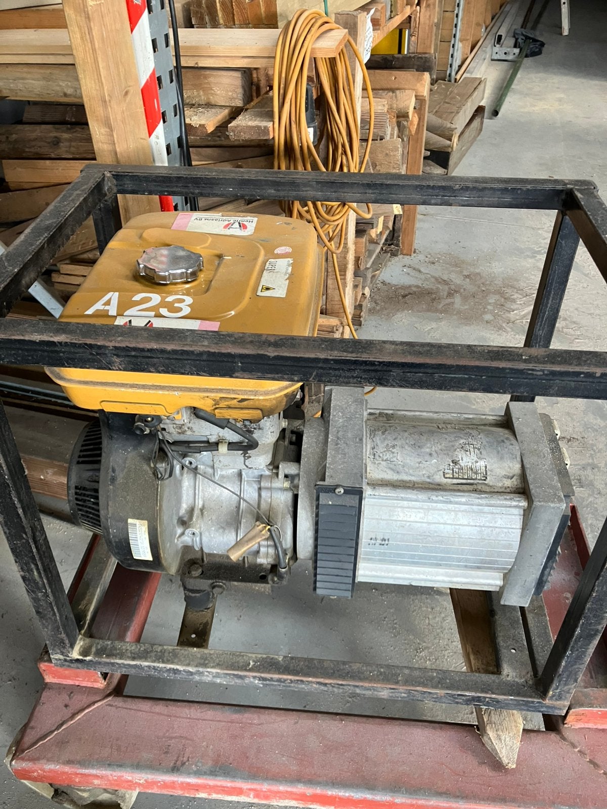 Stroom aggegraat 3kw, Ophalen, Gebruikt