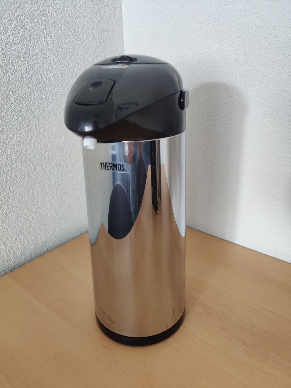 Nieuwe Thermos Pump Pot - 1.8L RVS Pompkan, 1 tot 2 liter, Ophalen of Verzenden, Nieuw