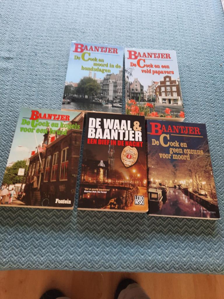 5 Baantjer paperbacks in prima staat, Boeken, Ophalen of Verzenden, Zo goed als nieuw