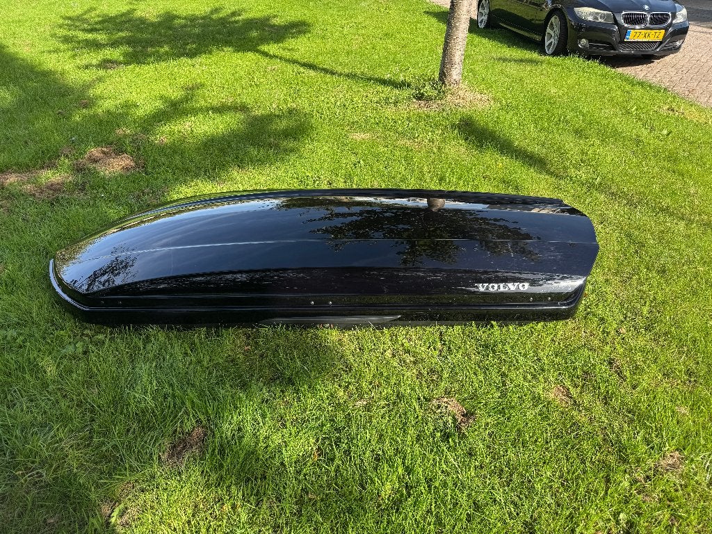 VOLVO Space Design 520 / Thule Dynamic 900 – Black Glossy, Auto diversen, Ophalen, Zo goed als nieuw