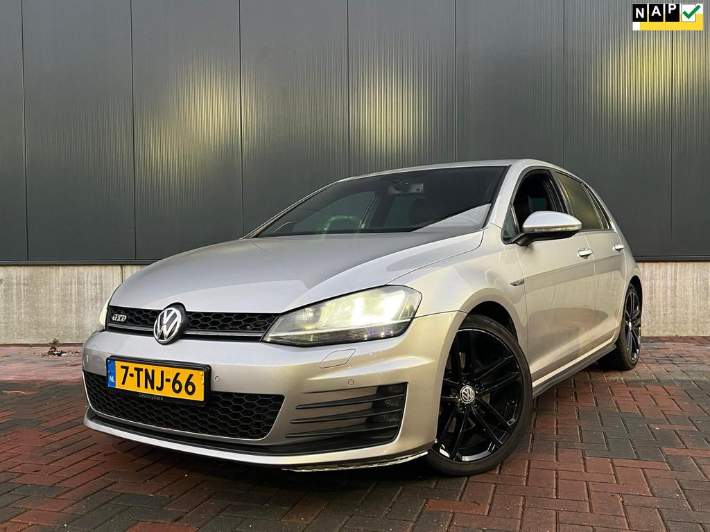 Volkswagen Golf 2.0 TDI GTD * Navi * Cruise * Climate * Led, Gebruikt, Euro 6, 4 cilinders, Origineel Nederlands