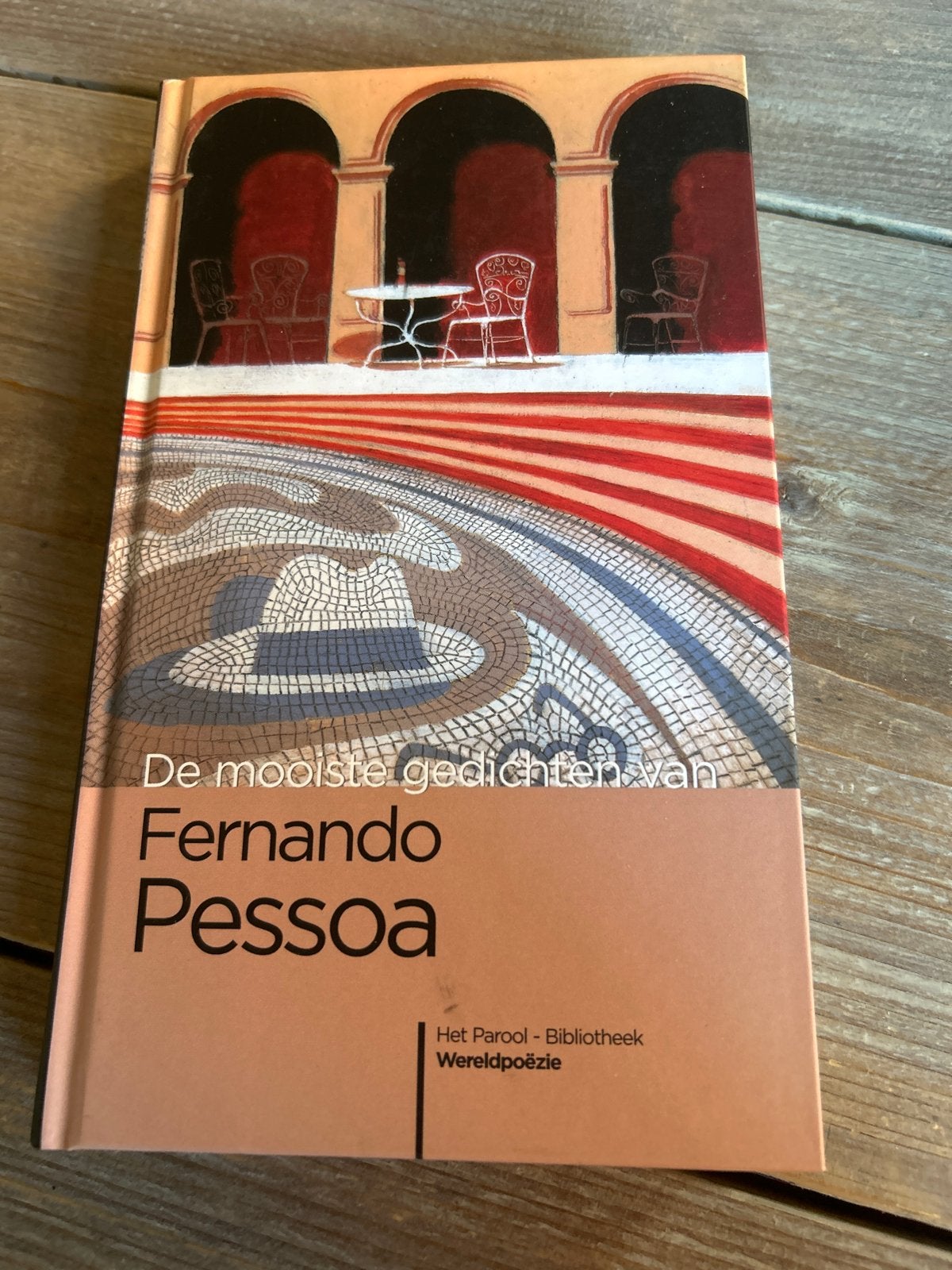 De mooiste gedichten van Fernando Pessoa - Wereldpoëzie, Boeken, Ophalen of Verzenden, Zo goed als nieuw, Eén auteur