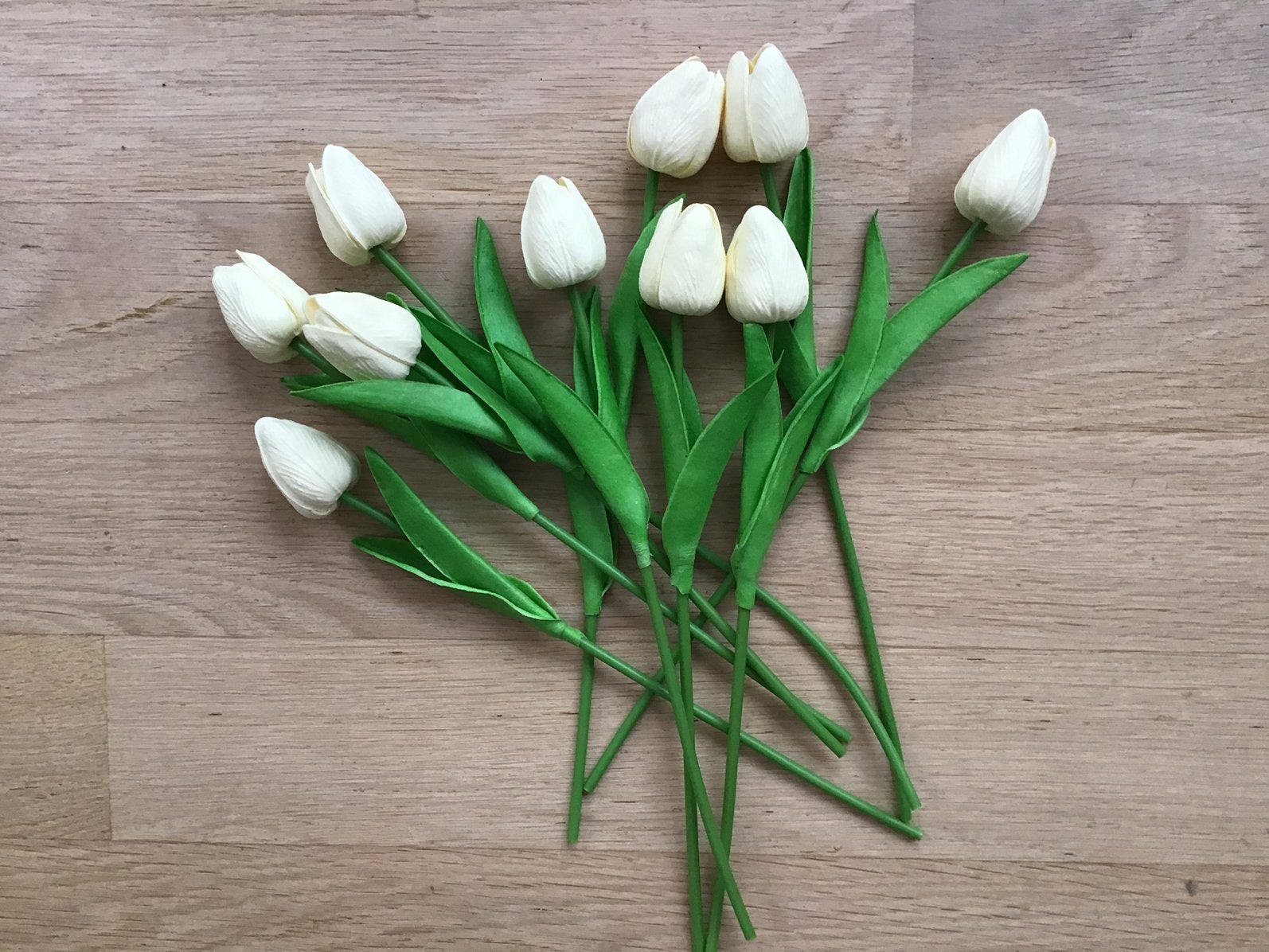 Bosje witte tulpen. 10 stuks., Ophalen of Verzenden, Zo goed als nieuw