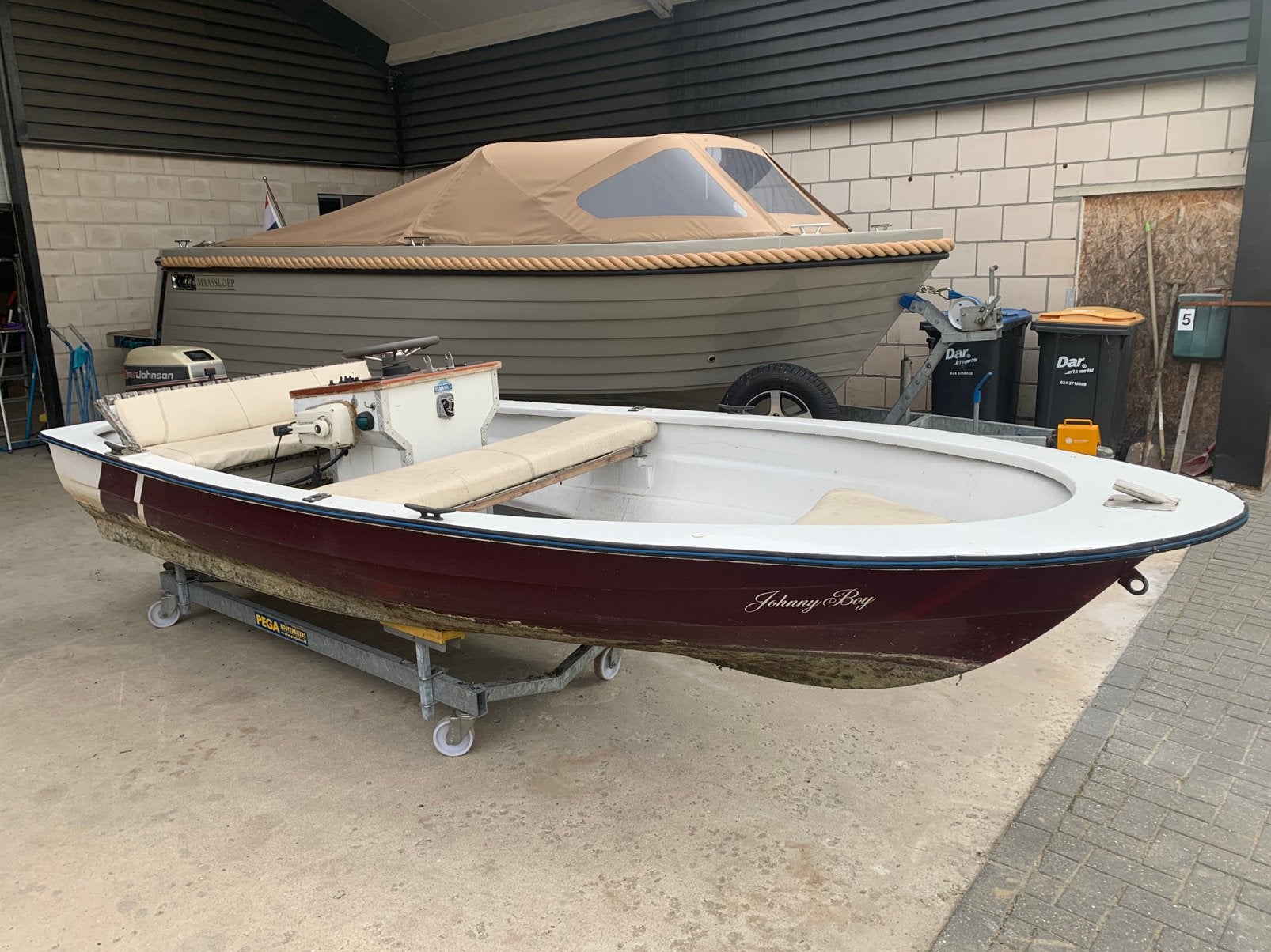 Vis / toerboot met jonson 15 pk, Watersport en Boten, Ophalen of Verzenden, Zo goed als nieuw, Polyester