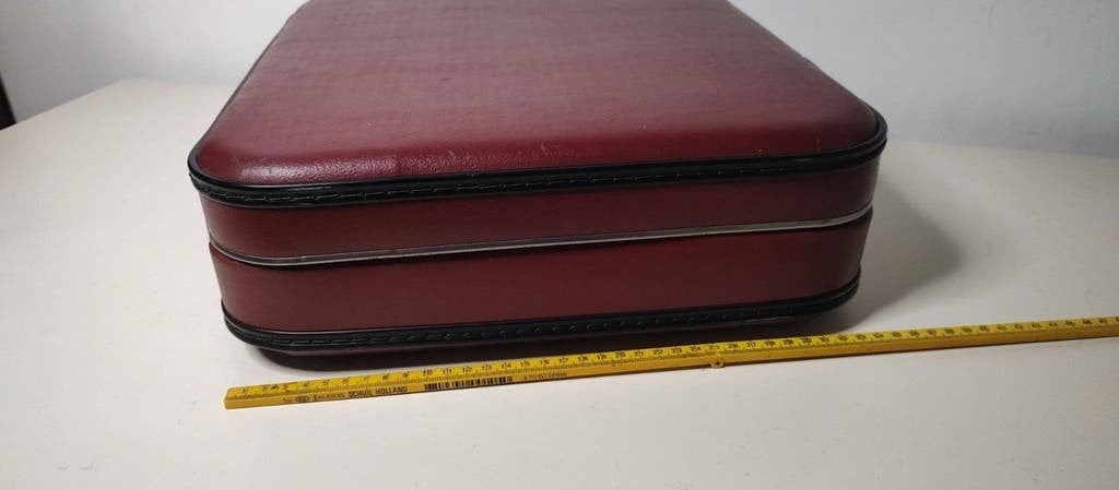 VINTAGE koffer, model stewardess bordeaux rood (K695), Hoogovens, Gebruikt, Minder dan 50 cm, Ophalen of Verzenden