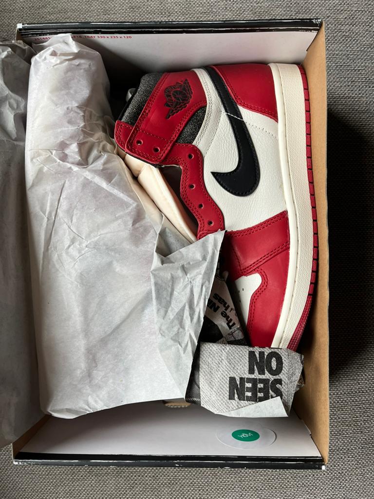 Air Jordan 1 Retro High OG Chicago Lost and Found US10/EU44, Overige kleuren, Nieuw, Ophalen of Verzenden, Sneakers of Gympen