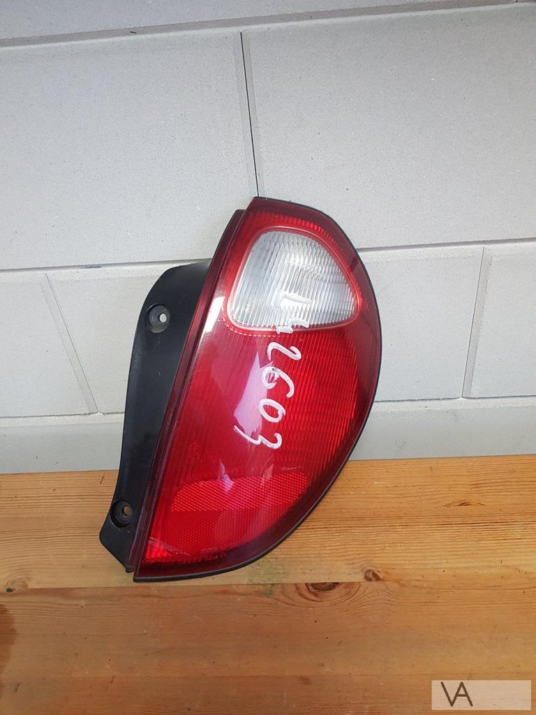 Daihatsu Sirion 1998 - 2002 achterlicht rechts nette staat, Gebruikt, Daihatsu, -, -