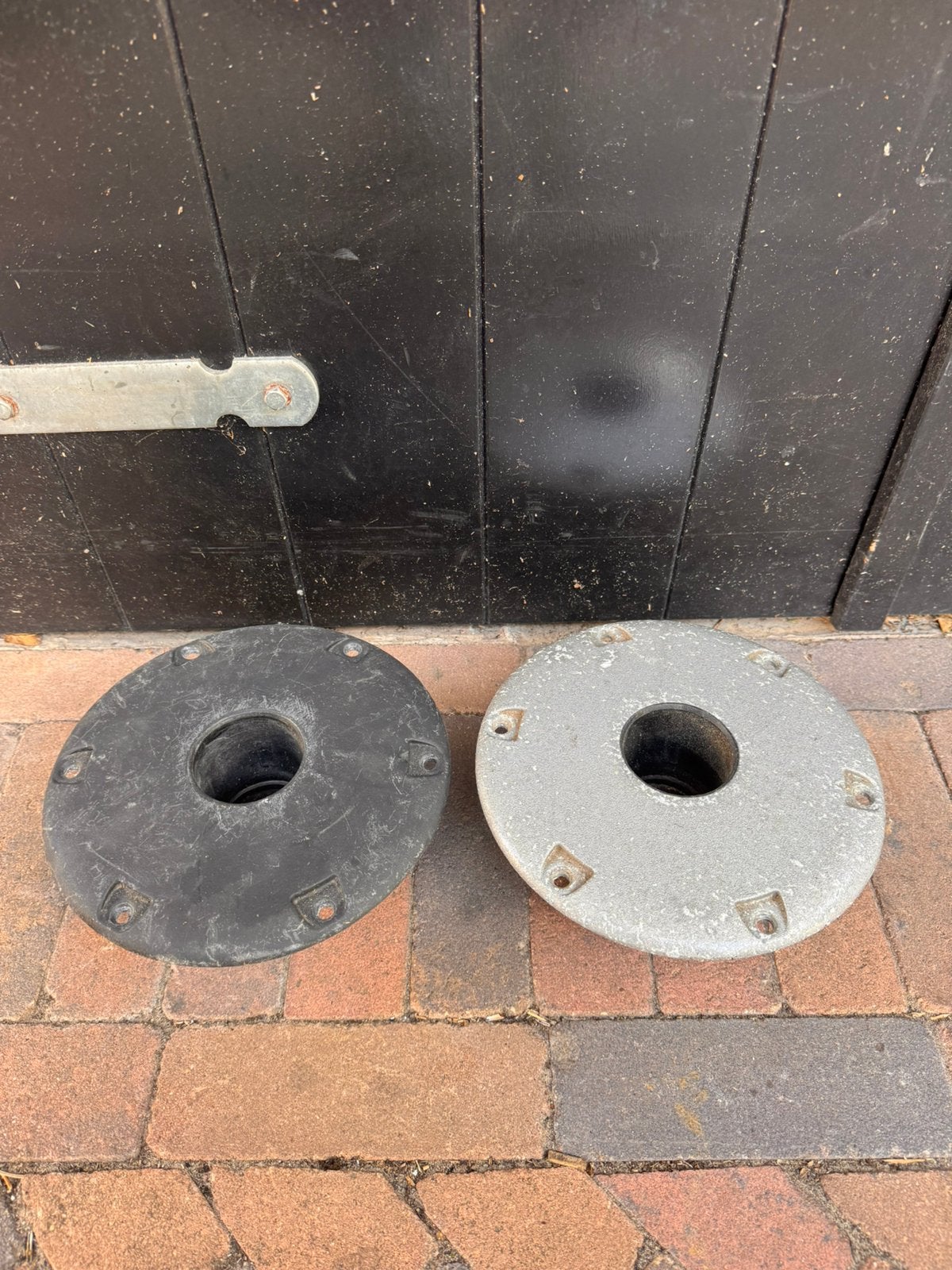 2x Inbouw voet voor stoelpoot, Ophalen of Verzenden, Gebruikt