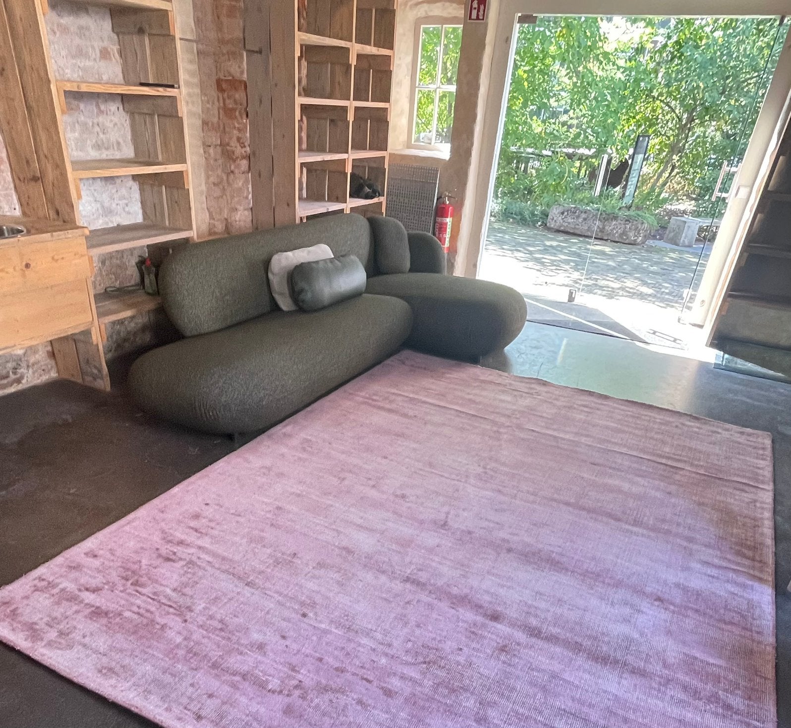 Leolux Patna tapijt Burgundy 240 x 340 als NIEUW, Ophalen, Nieuw, Rechthoekig, 200 cm of meer