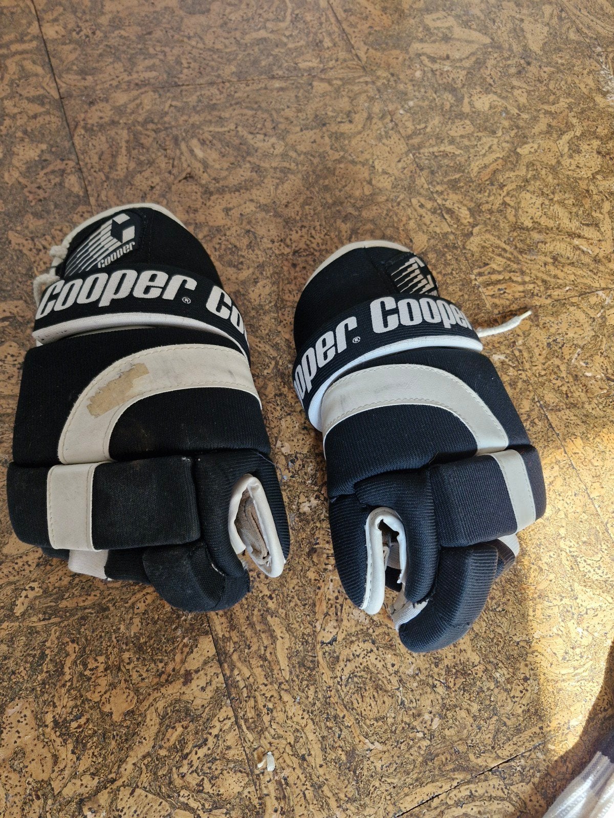 Cooper ijshockeyhandschoenen - Gebruikt, Sport en Fitness, Ophalen, Gebruikt, Bescherming
