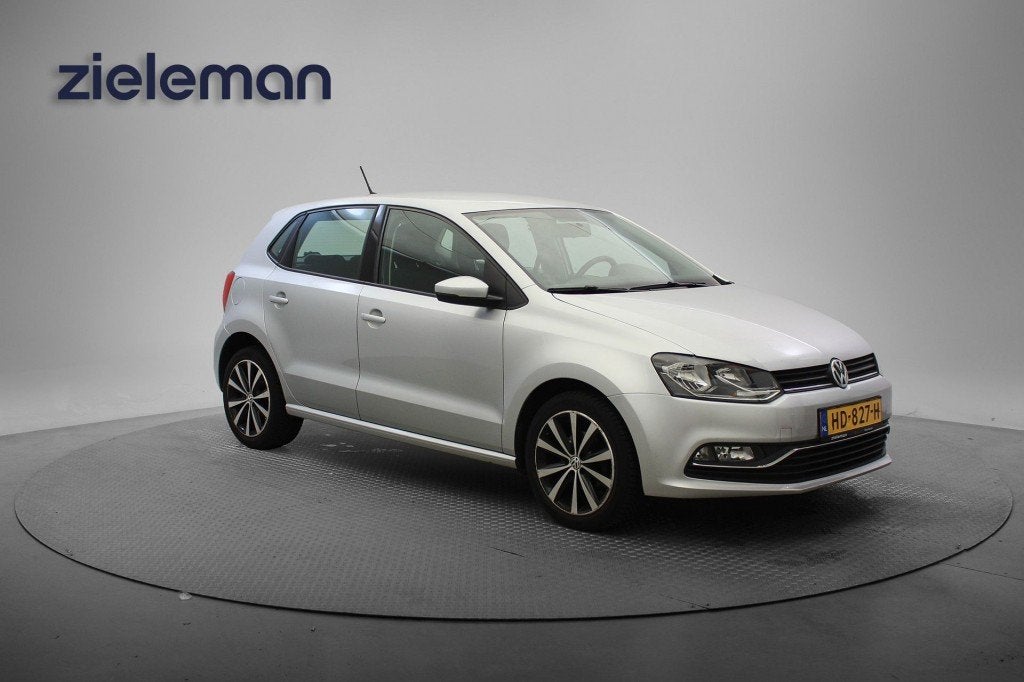 Volkswagen POLO 1.2 TSI 5 deurs Comfortline - Carplay, Navi,, 4 cilinders, Met garantie (alle), Origineel Nederlands, Bedrijf