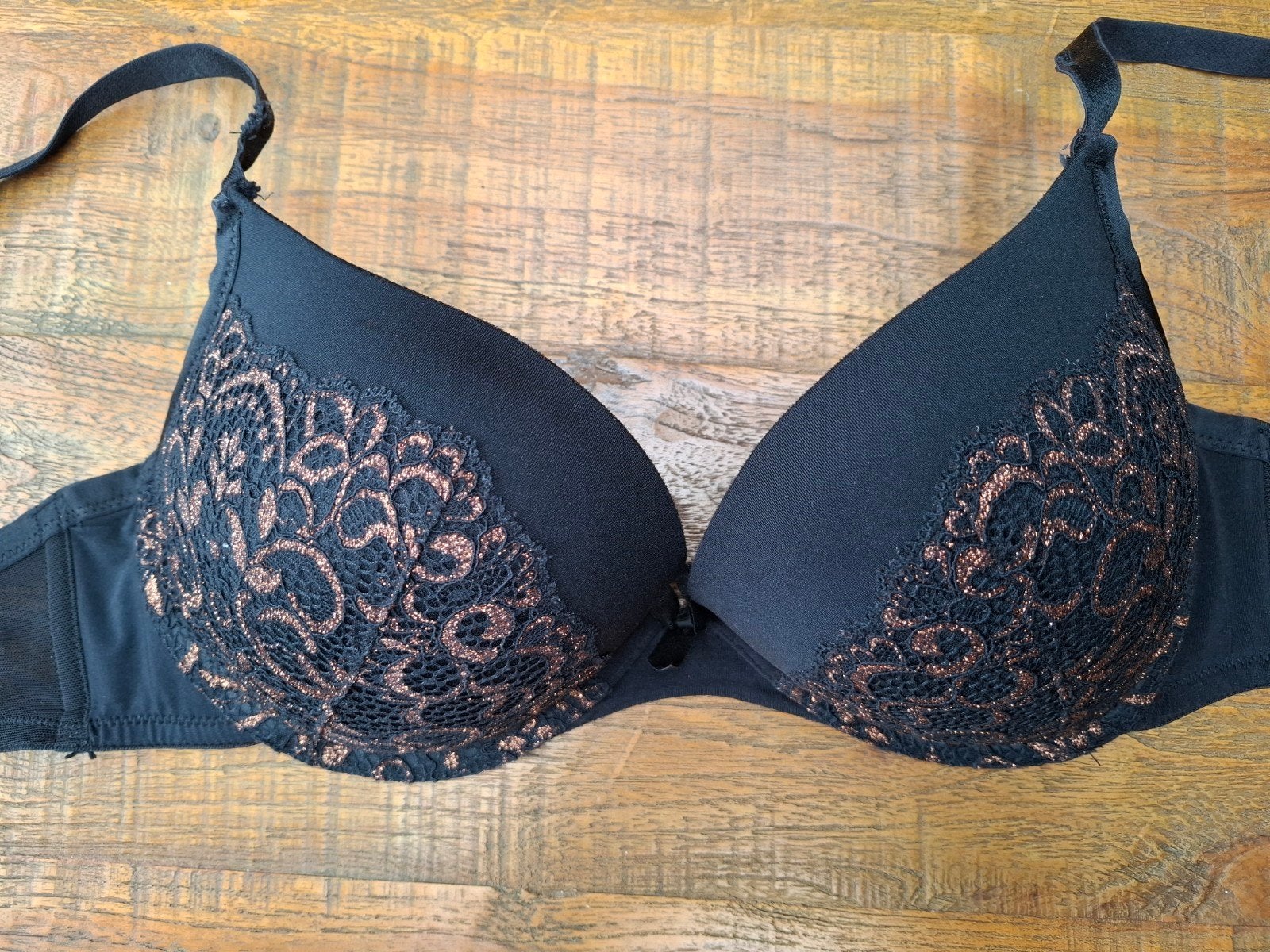 Hunkemöller Push-up BH 75D Zwart met Kant, Hunkemöller, Ophalen of Verzenden, Zwart, BH