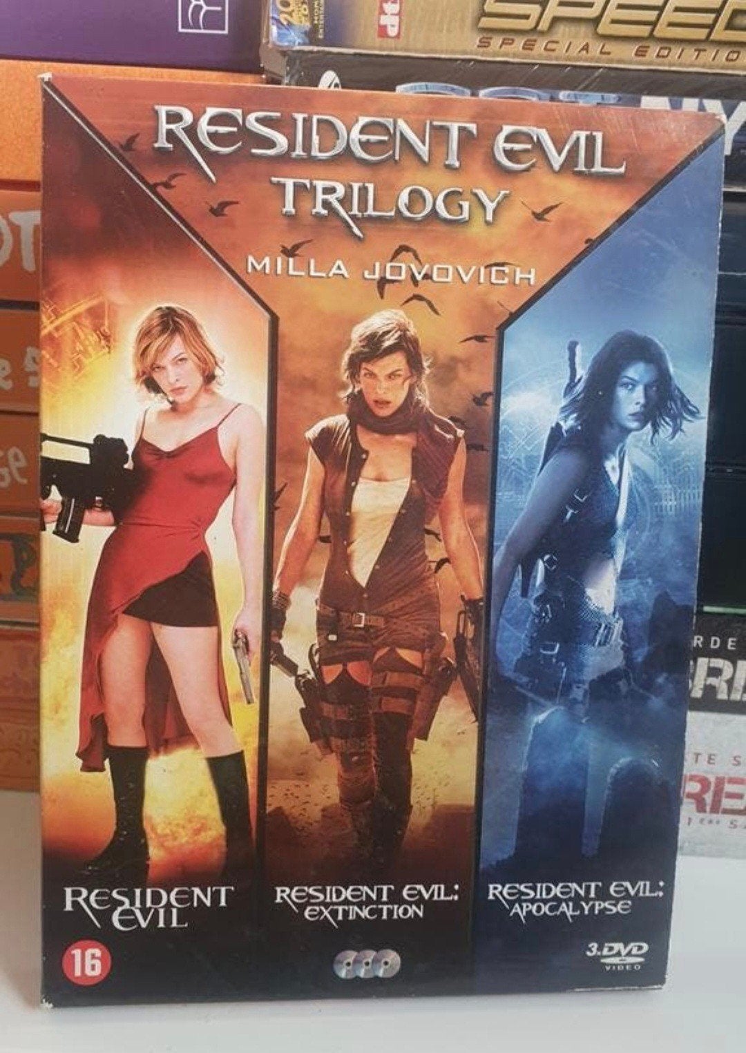 Resident Evil Trilogy (3-DVD Boxset), Cd's en Dvd's, Dvd's | Thrillers en Misdaad, Gebruikt, Actiethriller, Breedbeeld, Inclusief doosje