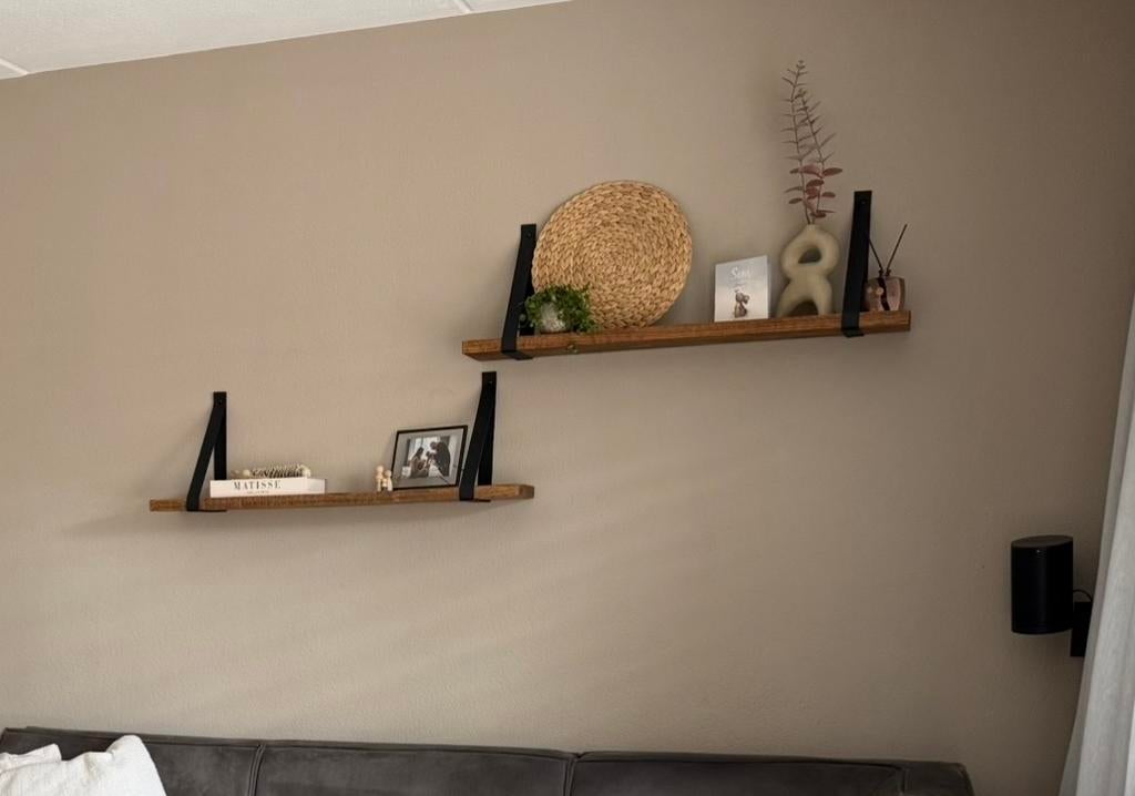 Set van 2 houten wandplanken met zwarte beugels, Ophalen, Gebruikt