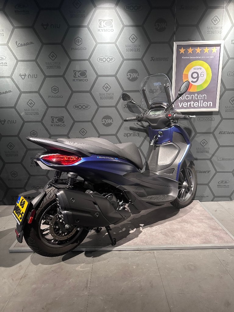 PIAGGIO BEVERLY S 400 2026 1.312KM BTW, Motoren, 400 cc, Scooter, Occasion, Bedrijf