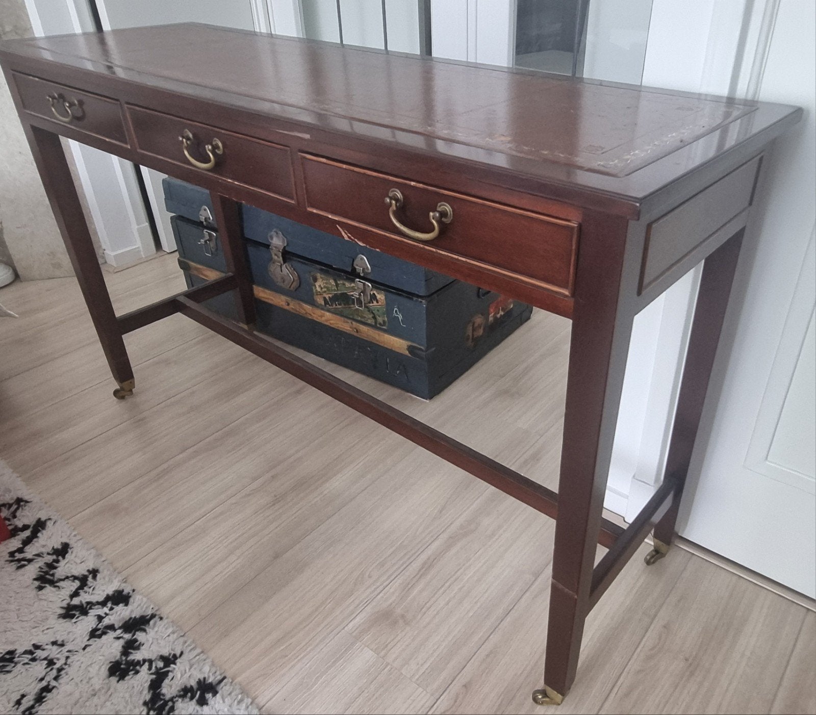 Sidetable antiek, Huis en Inrichting, Tafels | Sidetables, Ophalen, Gebruikt, 100 tot 150 cm, 25 tot 50 cm
