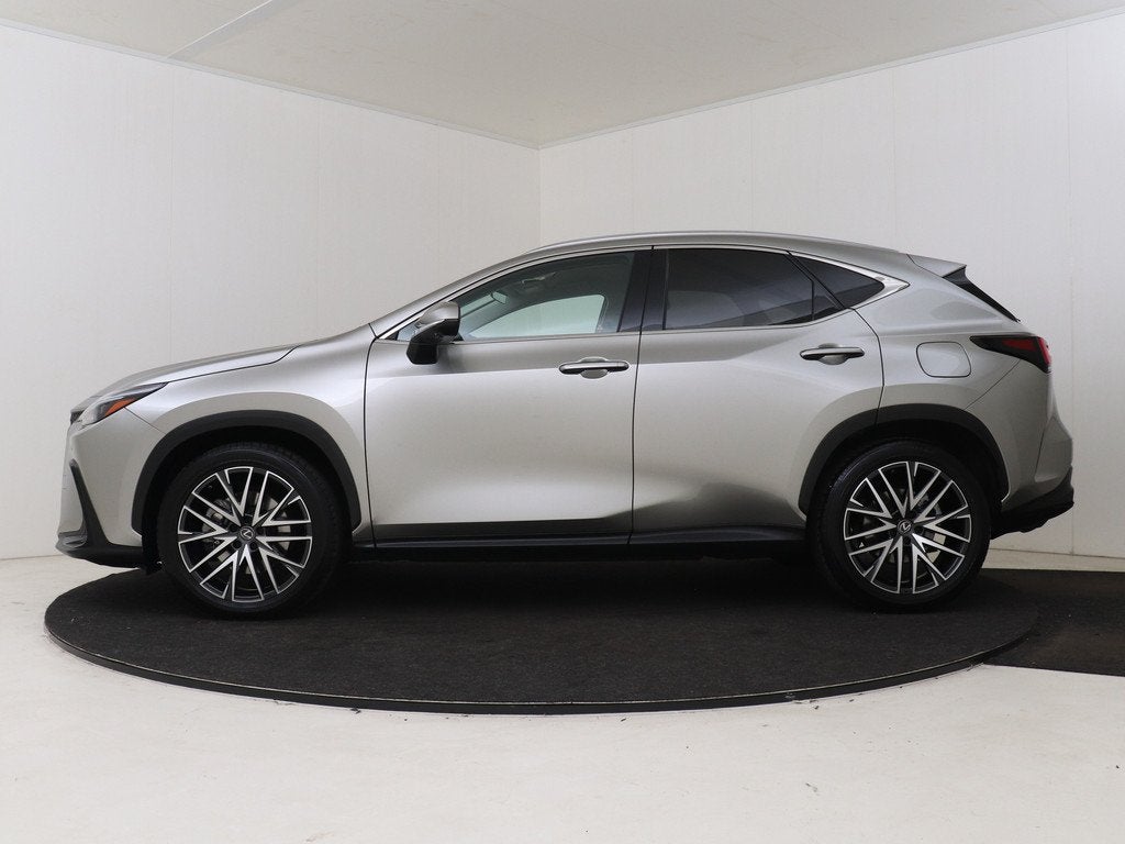 Lexus NX 450h+ AWD Luxury Line | Dealer Onderhouden | Memory, Auto's, Lexus, Automaat, 12 maanden, Gebruikt, 4 cilinders