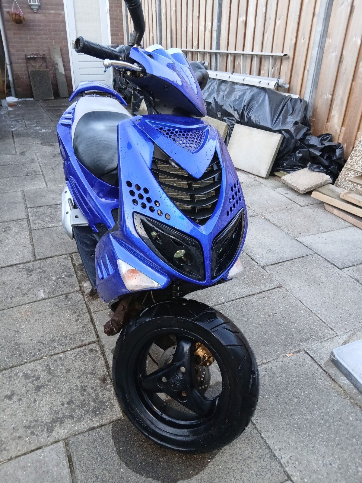 Peugeot speedfight2 x-race dubbeldisk edition, Ophalen, Benzine, Speedfight