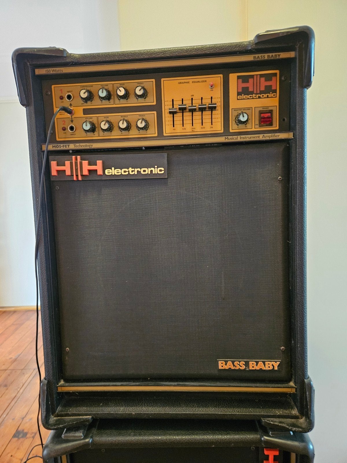 h&h bassbaby., Muziek en Instrumenten, Ophalen of Verzenden, Gebruikt, Basgitaar, 100 watt of meer