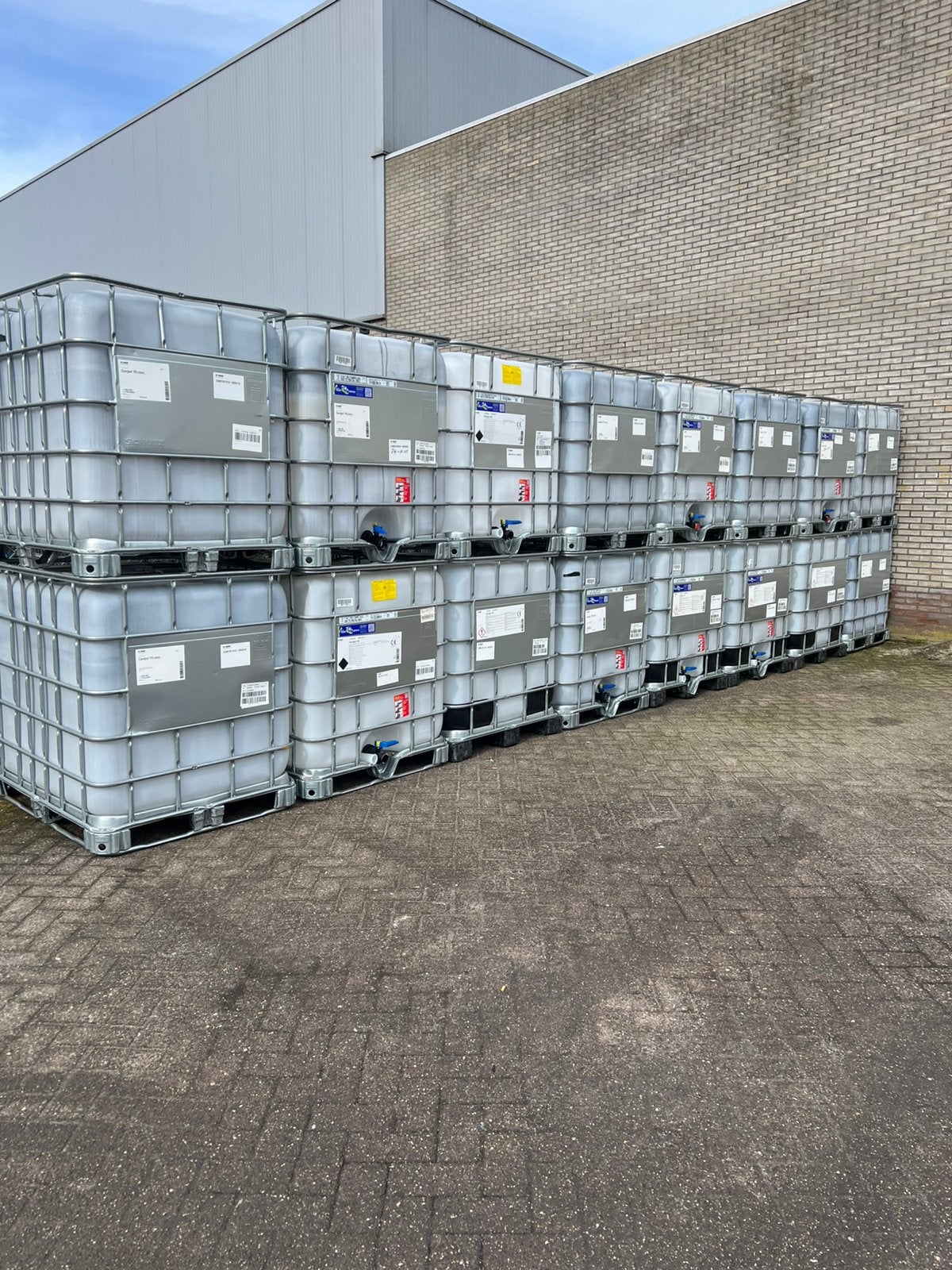 IBC containers opslag vaten haardhout kooien dakpannen krat, Ophalen, Gebruikt