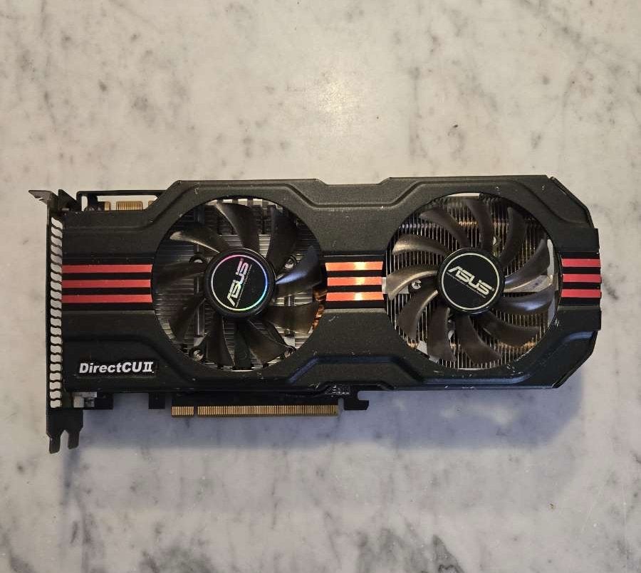 Asus: GTX 560 TI, 1GB GDDR5, Computers en Software, Videokaarten, PCI-Express 3, Verzenden, HDMI, AMD