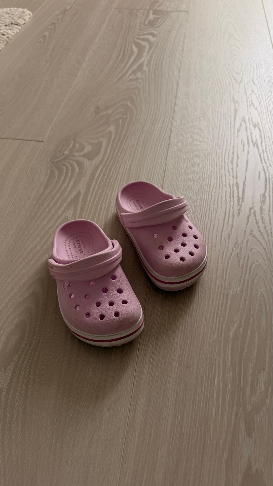 Roze Crocs Meisjesschoenen maat C7, Ophalen of Verzenden, Gebruikt, Meisje