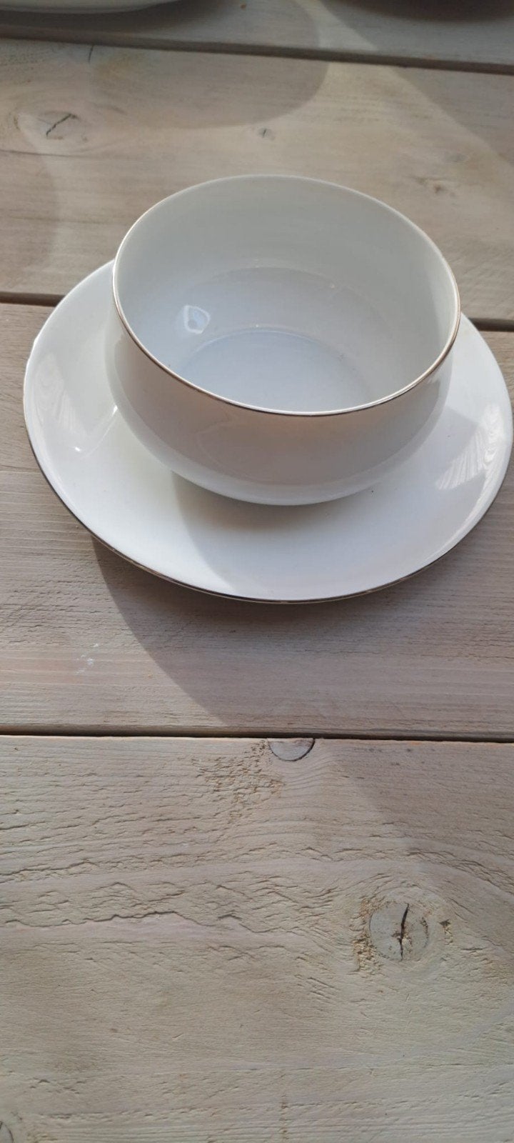 eetservies wit met zilveren randje, Ophalen, Zo goed als nieuw, Bord(en), Overige stijlen