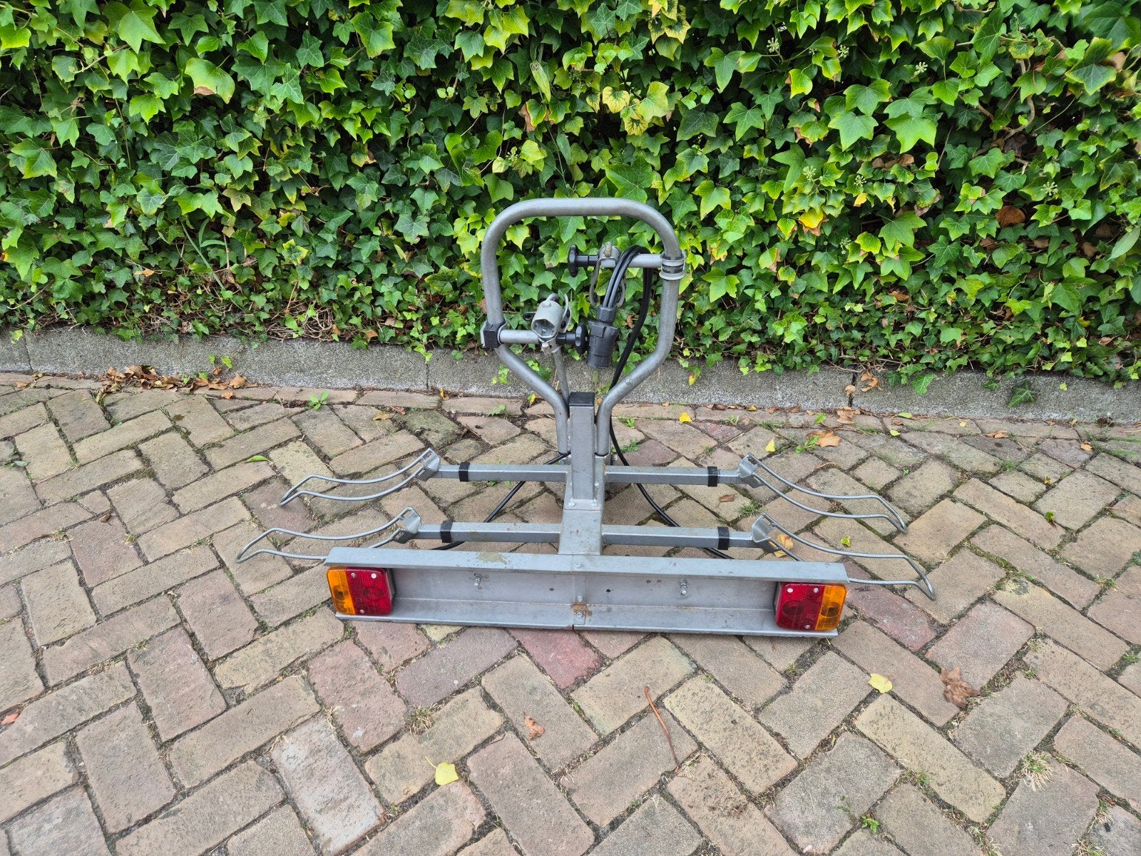 Stevige fietsendrager voor 2 fietsen - Trekhaakmontage, Ophalen, 2 fietsen, Gebruikt, Trekhaakdrager