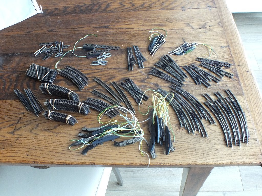 Diverse rails en wissels met aandrijvingen spoor N Minitrix, Gebruikt, Gelijkstroom, Trix, Rails