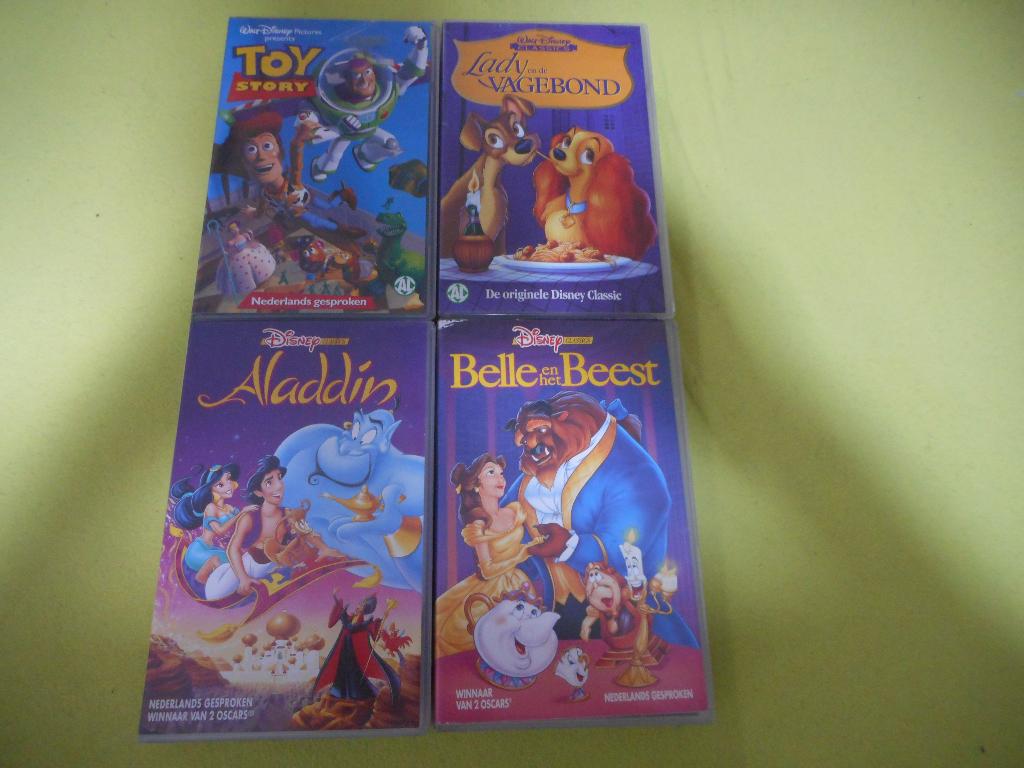 LADY & THE VAGEBOND! Mooie Disney Klassieker Op VIDEO!, Cd's en Dvd's, VHS | Kinderen en Jeugd, Tekenfilm, Verzenden, Alle leeftijden