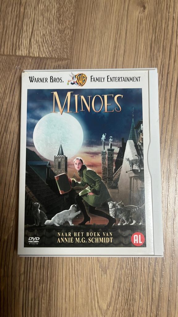 Minoes DVD - Naar het boek van Annie M.G. Schmidt, Alle leeftijden, Ophalen of Verzenden, Zo goed als nieuw, Komedie