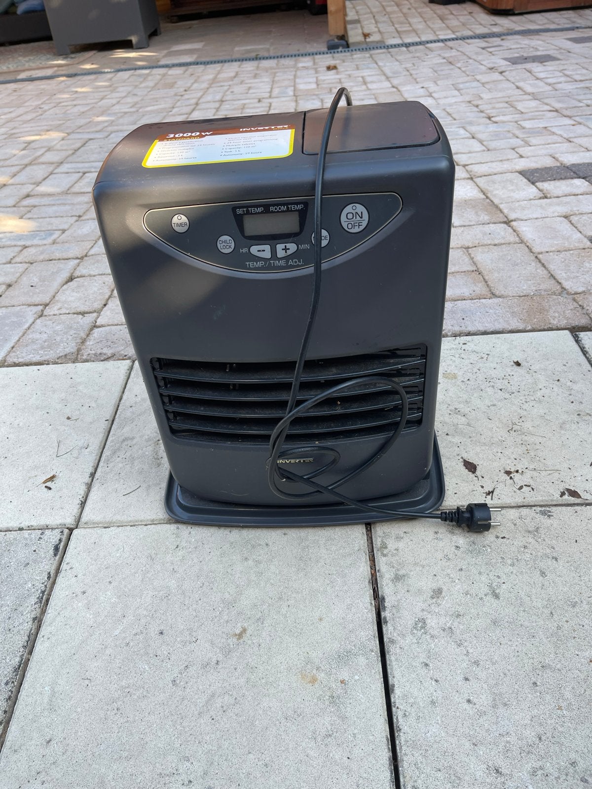 Inverter 3000W Petroleumkachel - 5L tank, 59 uur autonomie, Huis en Inrichting, Kachels, Ophalen, Gebruikt, Overige brandstoffen