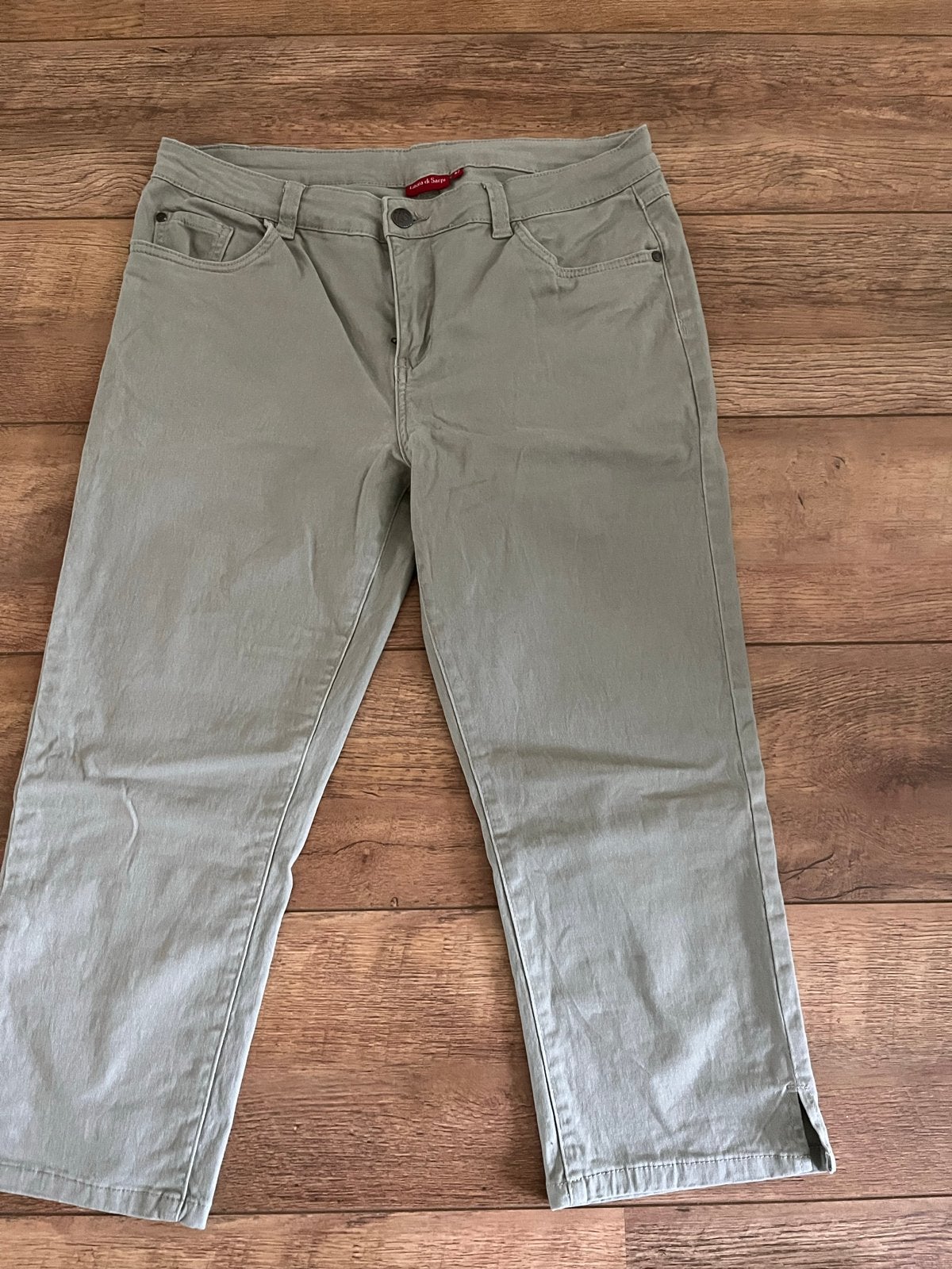 Laura di Sarpi Capri Broek Maat 42, Maat 42/44 (L), Ophalen of Verzenden, Driekwart, Gedragen