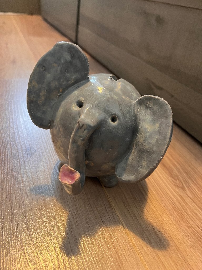 Spaarpot olifant, Ophalen of Verzenden, Zo goed als nieuw, Steen, Aardewerk of Keramiek, Dier