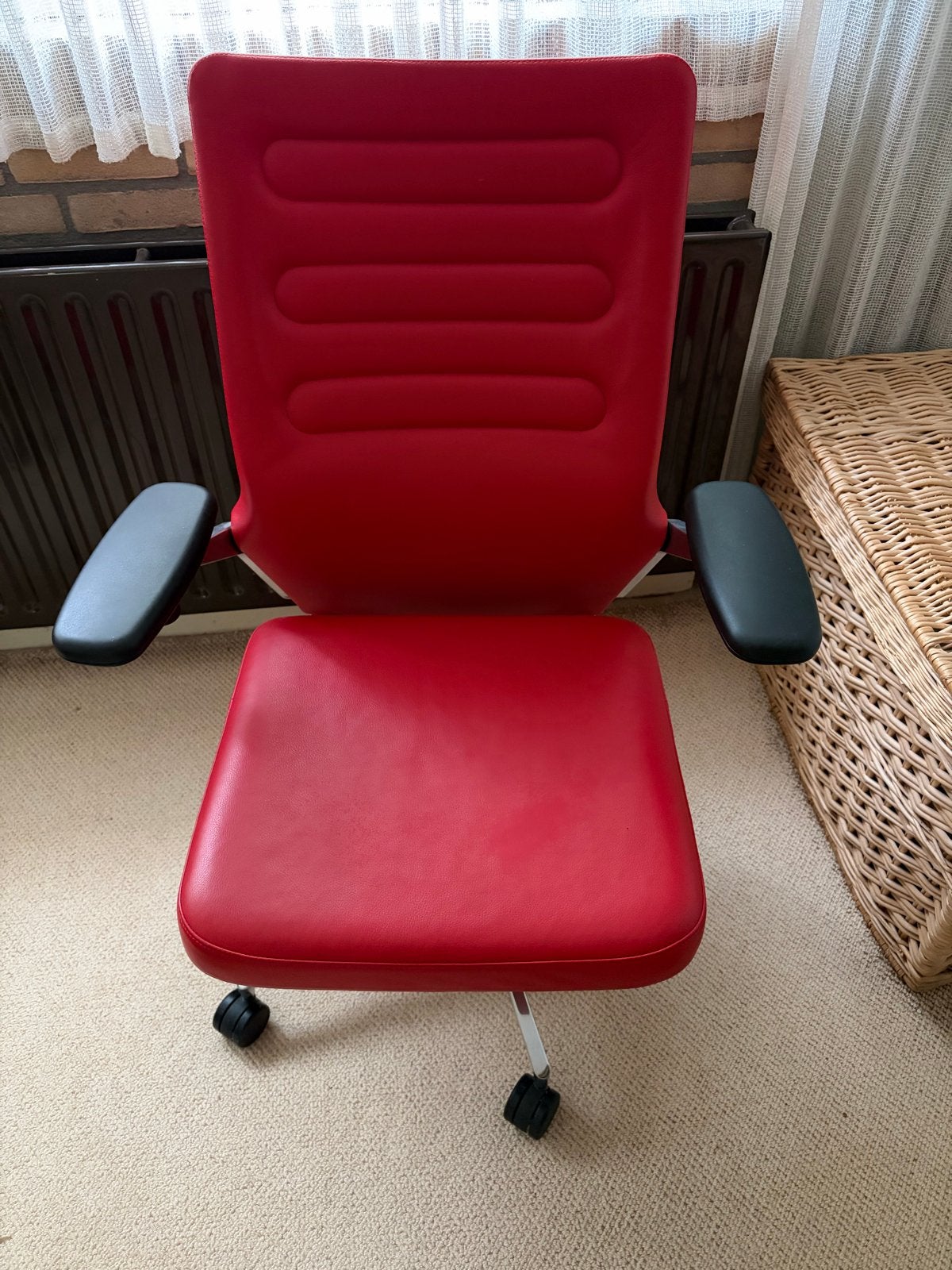 Vitra AC 4 Bureaustoel - Rood Leer - Ergonomisch, Ophalen, Gebruikt, Bureaustoel, Rood