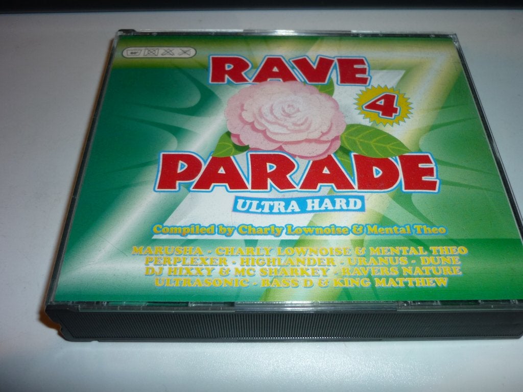 Rave Parade 4 Ultra Hard CD - Charly Lownoise & Mental Theo, Inclusief boekje, Gebruikt, Hardcore, Ophalen of Verzenden