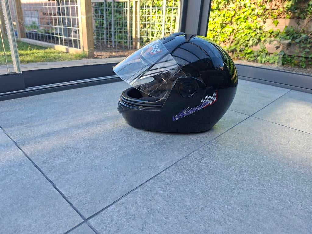 Mooie nette kinderhelm, Fietsen en Brommers, Brommerhelmen, Ophalen of Verzenden, Gebruikt, Small, Lazer