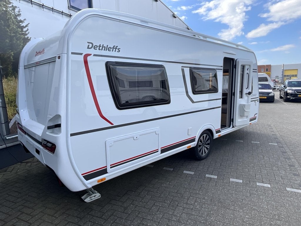 Dethleffs Nomad 510 LE MOVER-AIRCO-LUIFEL, Standaardzit, Bedrijf, Tot en met 4, 2 aparte bedden