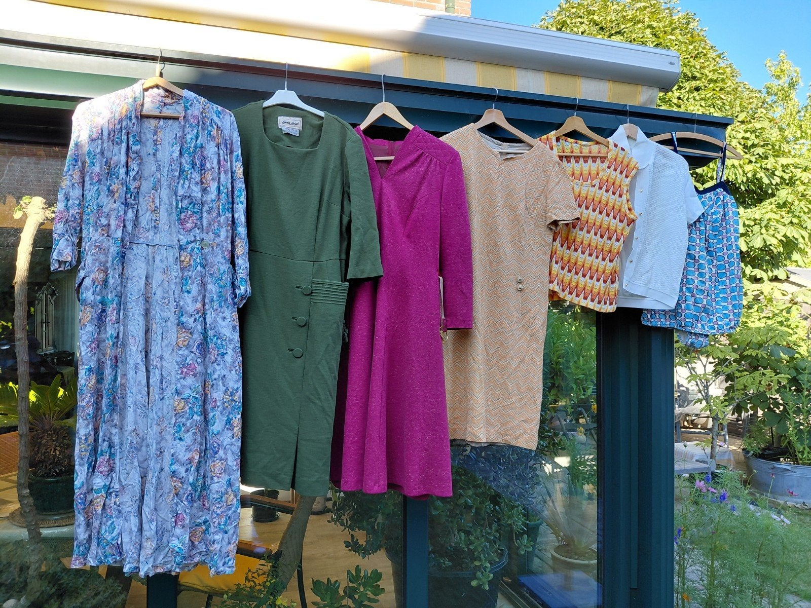 Partij Vitage kleding, jurken, jassen e.d. Uit de jaren '50, Ophalen of Verzenden