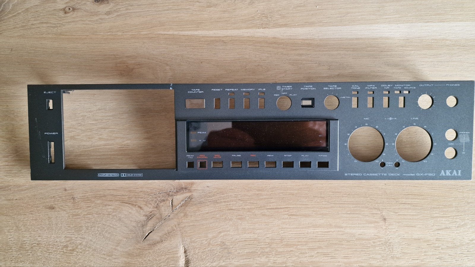 Front Akai GX-F90. Niet super netjes maar ook geen schandaal, Ophalen, Enkel, Akai